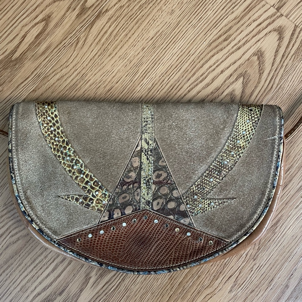 VINTAGE LEATHER PURSE